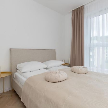 Gdynia Nasypowa Apartments With Parking By Noclegi Renters Екстер'єр фото